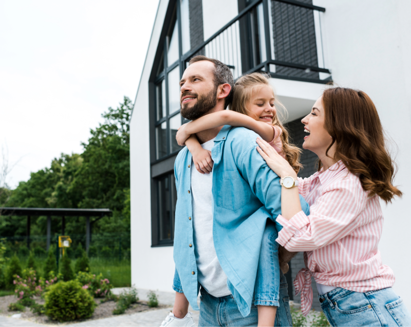 Happy_Safe_Family_03600919-23a8-4109-a64c-5c6c904ecdc0.png